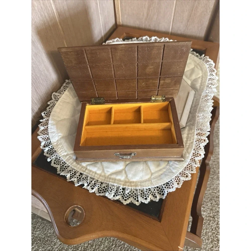 Vintage Carved Wooden Jewelry Box Orange Felt Lined Hinged Lid Box Square Design